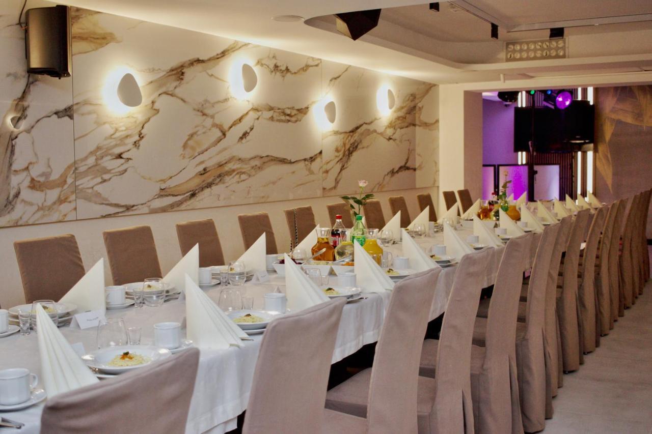 Hotel Lazur Spa & Conference Kaliszki Екстериор снимка